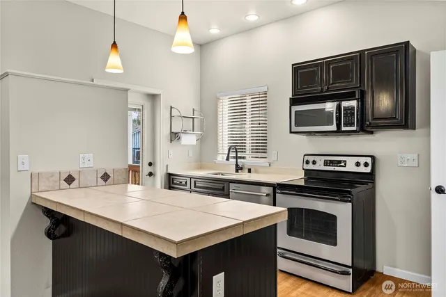 $750,000 | 2218 McCormick Court Southeast, Olympia, WA 98501