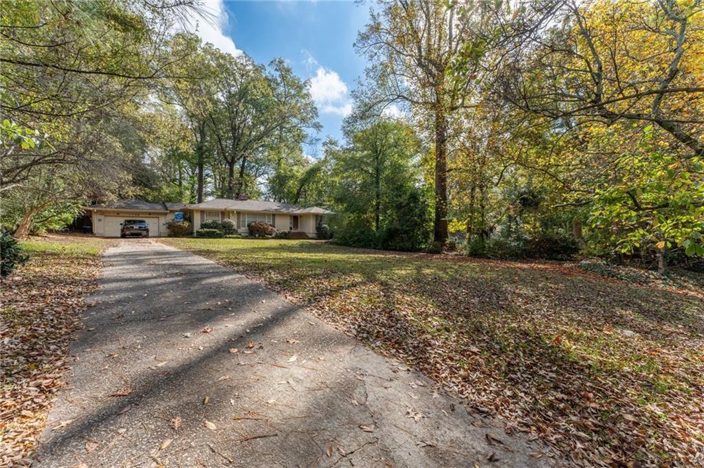 1131 Goodwin Place Northeast Brookhaven, GA 30319 - Photo 12 of 28