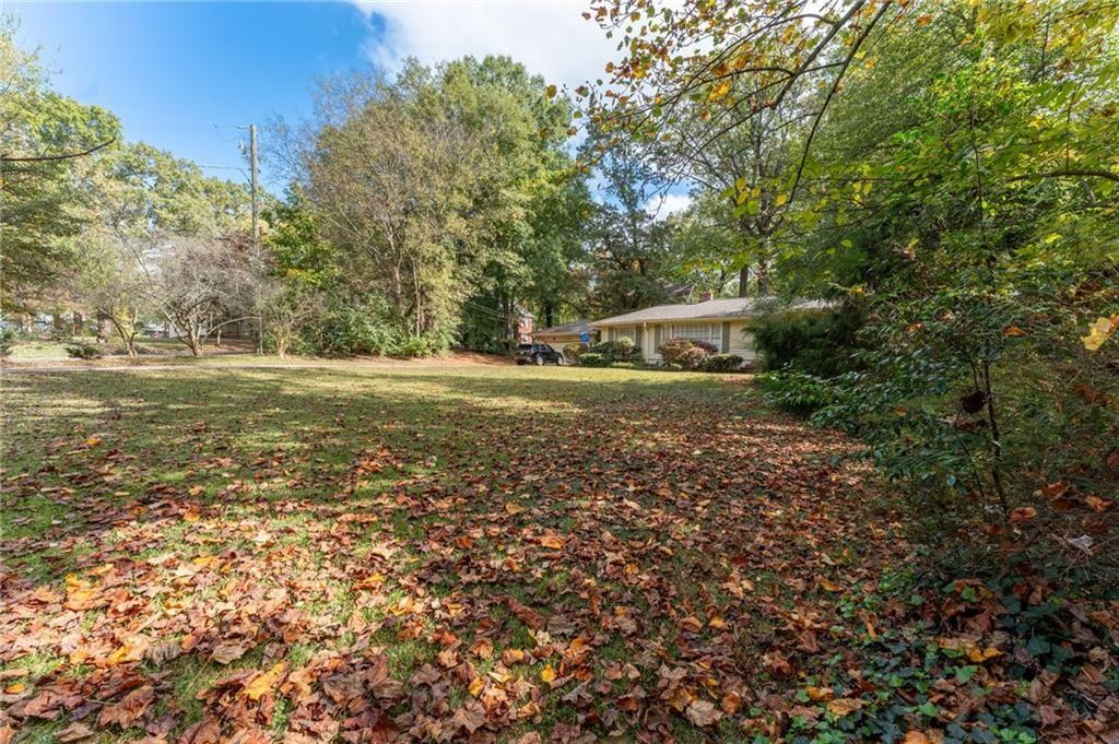1131 Goodwin Place Northeast Brookhaven, GA 30319 - Photo 10 of 28