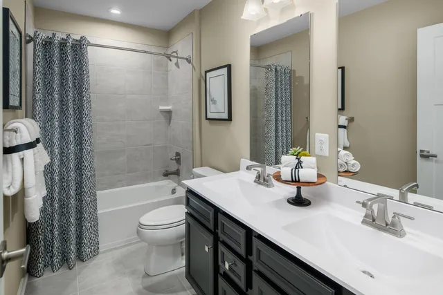 $619,990 | 7203 Fairway Ridge Road, Salem, VA 24153