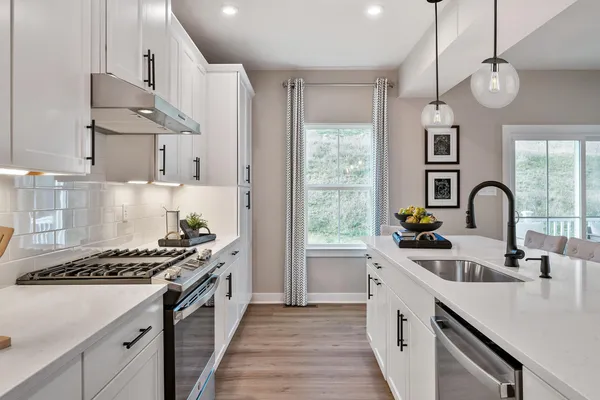 $599,990 | 7215 Fairway Ridge Road, Salem, VA 24153