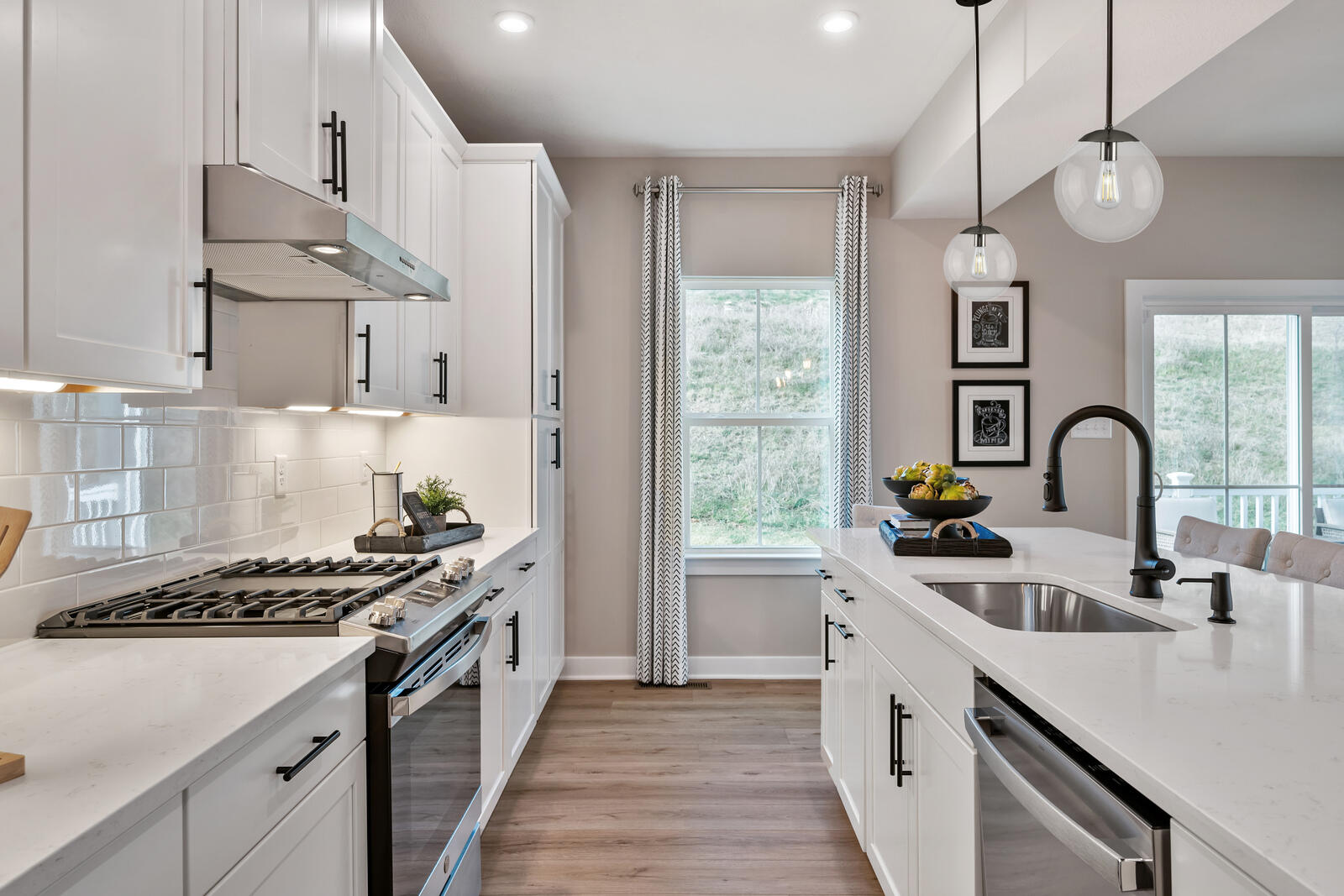 7215 Fairway Ridge Road Salem, VA 24153 - Photo 69 of 79 a kitchen with stainless steel appliances a sink stove and cabinets