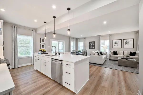 $599,990 | 7215 Fairway Ridge Road, Salem, VA 24153