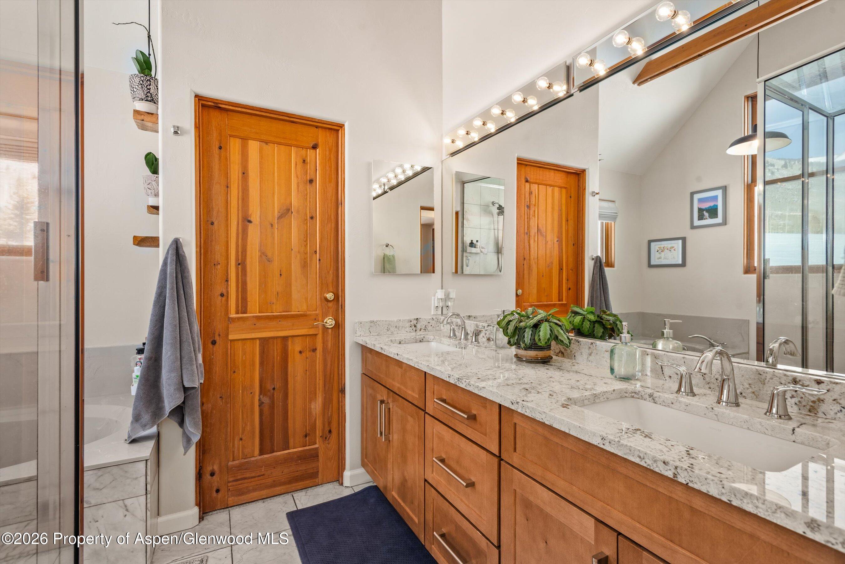 133 Hawk Lane Basalt, CO 81621 - Photo 14 of 34 45-133HawkLn_251214018