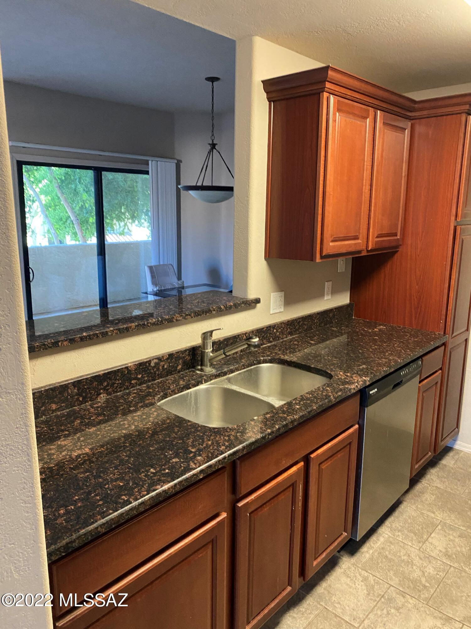 2550 East River Road, Unit 5206 Tucson, AZ 85718 - Photo 6 of 22