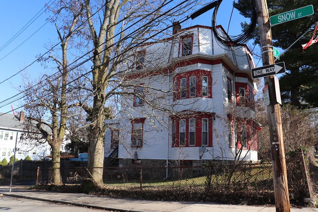 39 Union Street Boston, MA 02135 - Photo 3 of 27