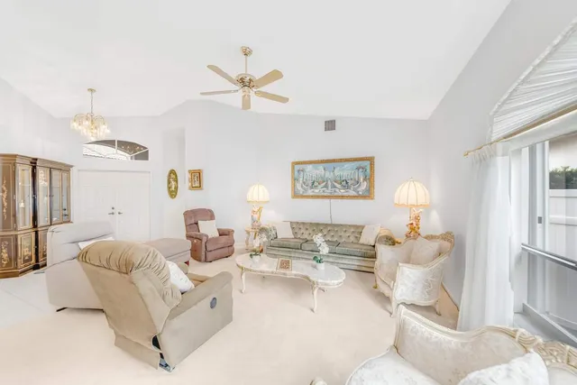 $599,900 | 6474 Brava Way, Boca Raton, FL 33433