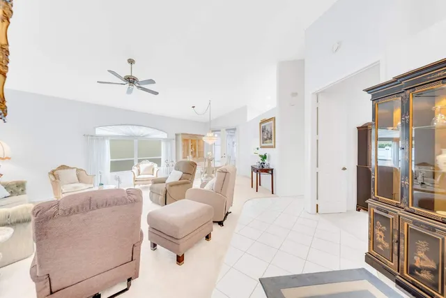 $599,900 | 6474 Brava Way, Boca Raton, FL 33433
