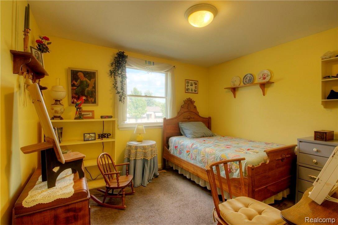 1698 Rustic Ridge Road Canton, MI 48188 - Photo 28 of 34 28 BED 2.jpg