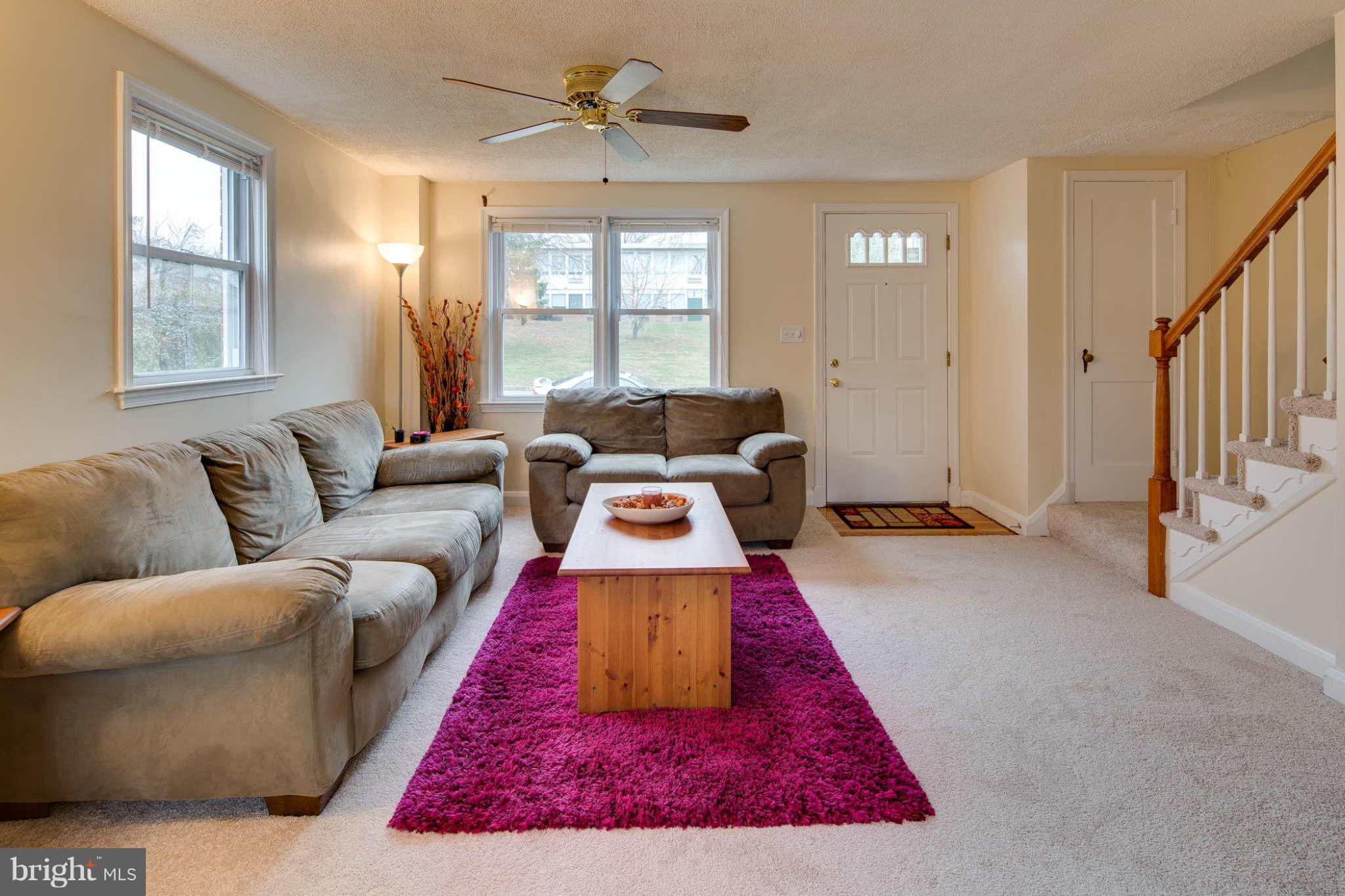 1625 Langford Road Baltimore, MD 21207 - Photo 5 of 30 Living Room