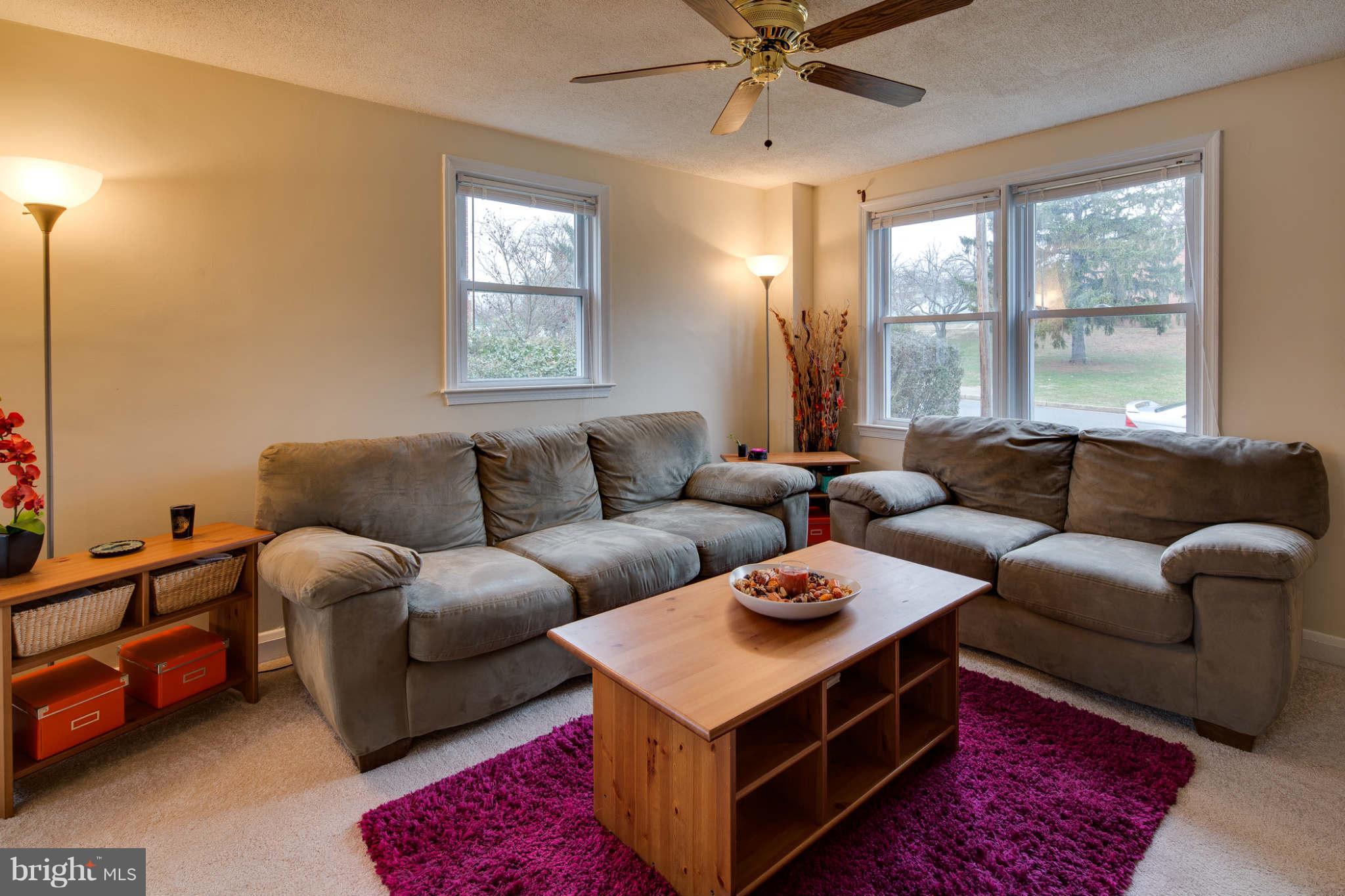 1625 Langford Road Baltimore, MD 21207 - Photo 6 of 30 Living Room