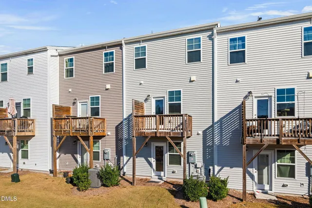 a view of multiple house