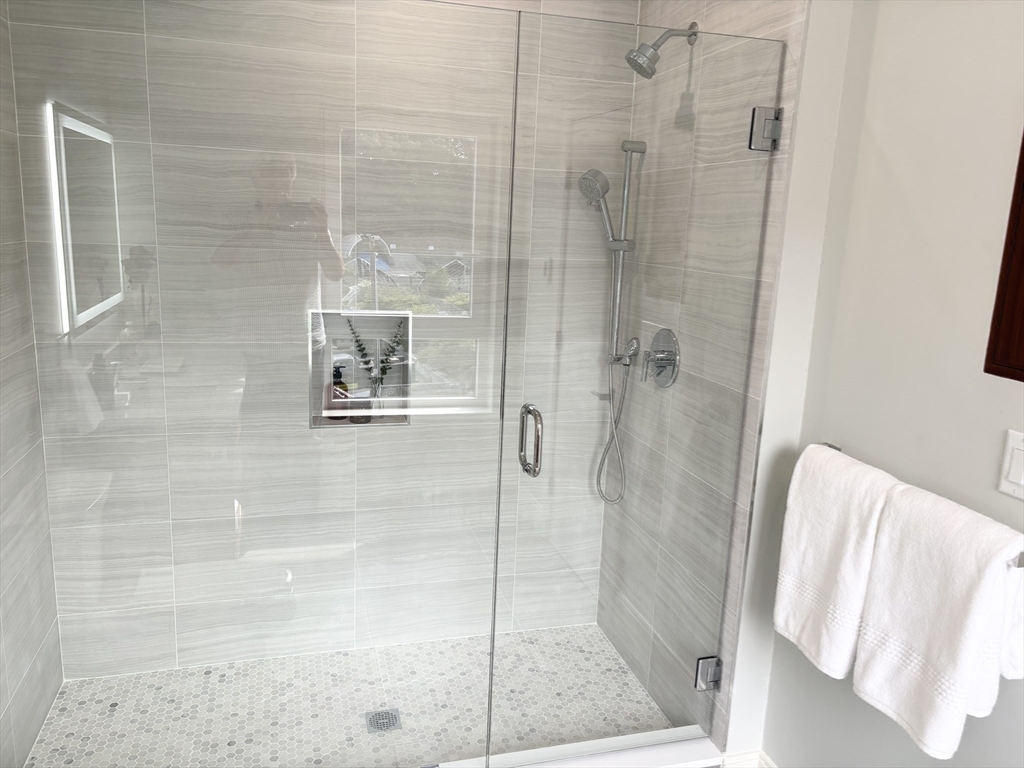 1391 Main Street, Unit 304 Walpole, MA 02081 - Photo 18 of 32