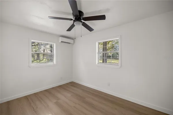 $1,350 | 411 Northeast 26th Court, Ocala, FL 34470