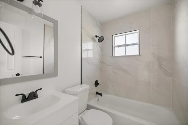 $1,350 | 411 Northeast 26th Court, Ocala, FL 34470