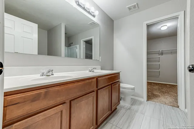 $2,275 | 27330 Lasso Bend, San Antonio, TX 78260