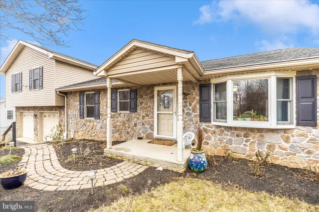 $419,900 | 4120 Petersville Road, Knoxville, MD 21758