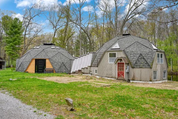 $699,900 | 5576 South M 52, Stockbridge, MI 49285