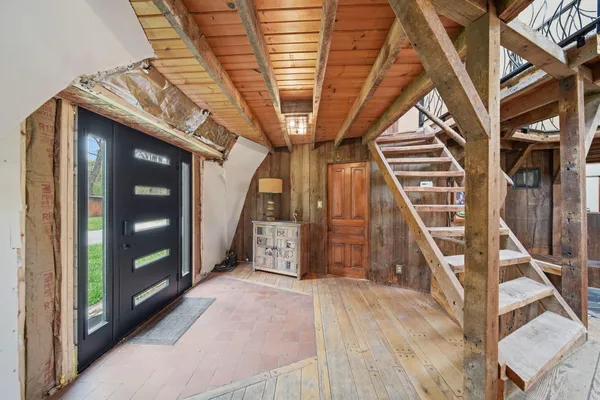 $699,900 | 5576 South M 52, Stockbridge, MI 49285