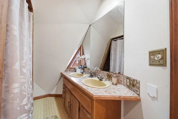 $699,900 | 5576 South M 52, Stockbridge, MI 49285