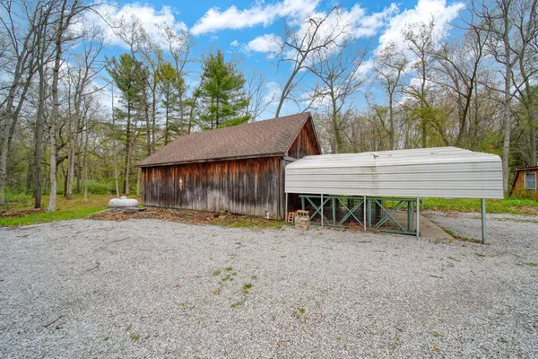 $699,900 | 5576 South M 52, Stockbridge, MI 49285