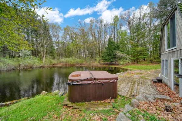 $699,900 | 5576 South M 52, Stockbridge, MI 49285