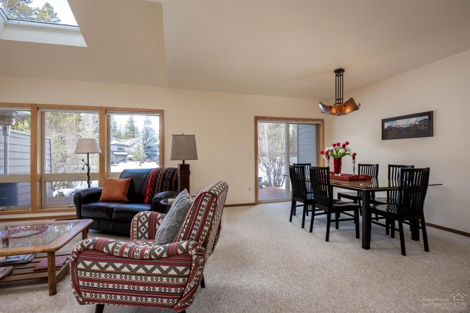 17651 Bittern Lane Sunriver, OR 97707 - Photo 8 of 25 Additional Photo