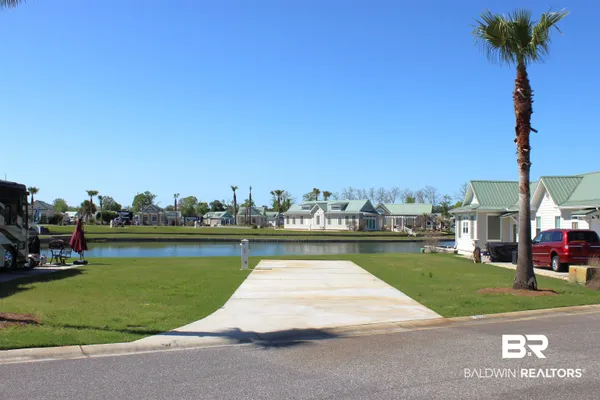 $179,000 | 11850 Gateway Drive, Elberta, AL 36530