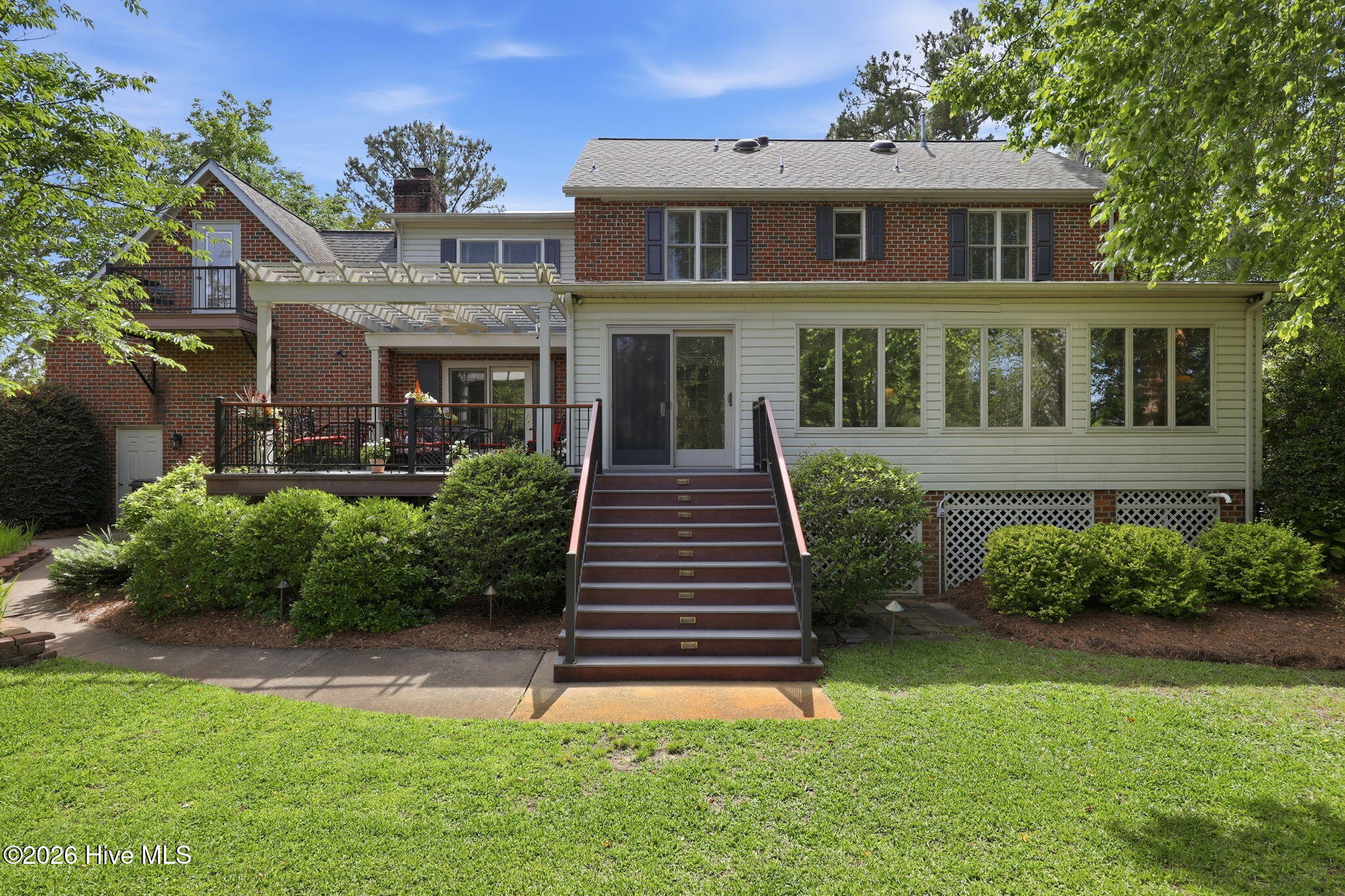 2406 Harbor Island Road New Bern, NC 28562 - Photo 68 of 72 22-web-or-mls-0C0A5888_edit