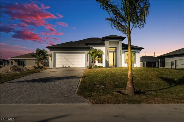 $390,000 | 3817 Northwest 40th Street, Cape Coral, FL 33993