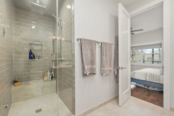 $3,750 | 1621 North Humboldt Boulevard, Unit 2S, Chicago, IL 60647