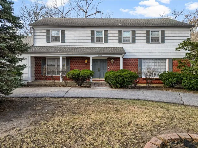 $599,950 | 12622 Overbrook Road, Leawood, KS 66209