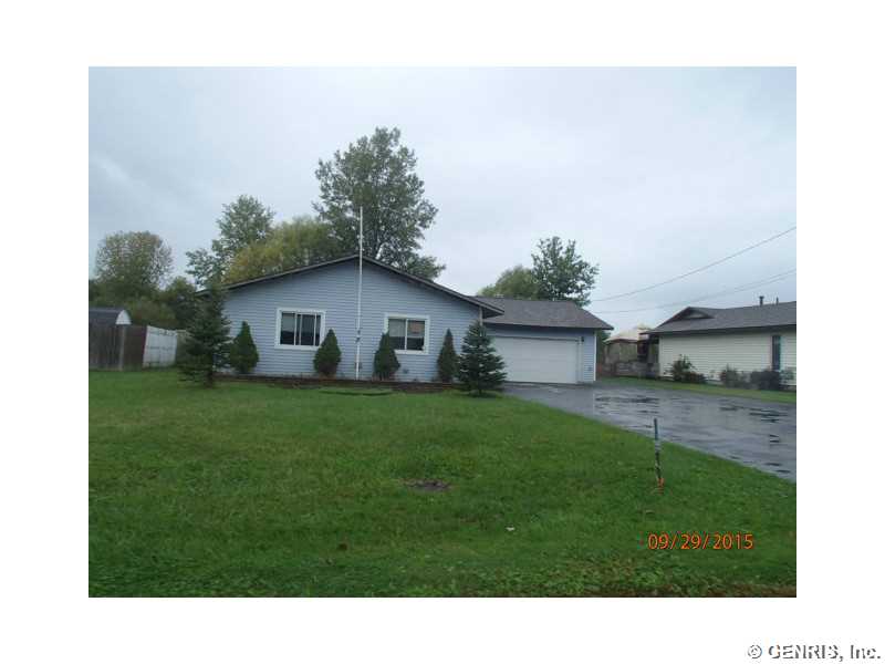 943 West Thomas Street Rome, NY 13440 - Photo 1 of 1 Exterior Front