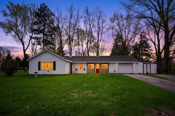 $189,900 | 2985 Garden City Road, Jackson, MI 49201