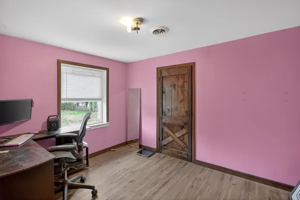 $189,900 | 2985 Garden City Road, Jackson, MI 49201
