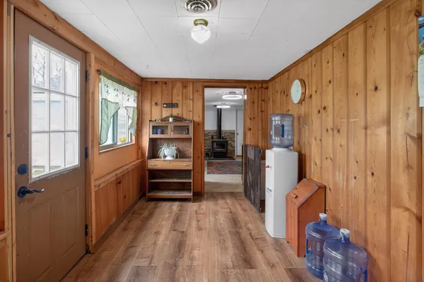 $189,900 | 2985 Garden City Road, Jackson, MI 49201