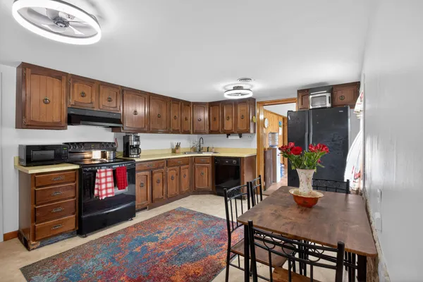$189,900 | 2985 Garden City Road, Jackson, MI 49201