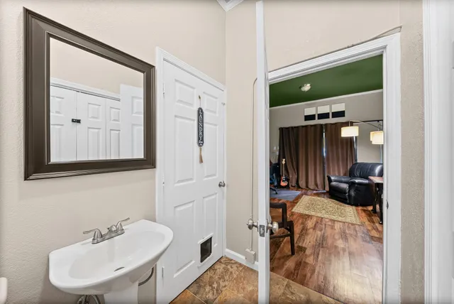 $329,900 | 3771 Cloverbrook Drive, Clarksville, TN 37040