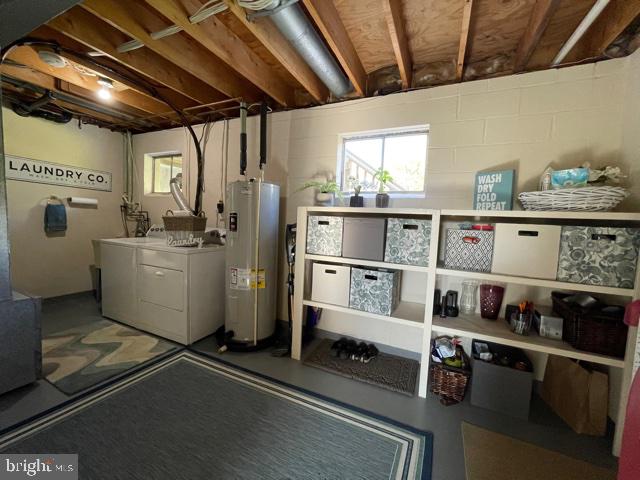 2539 Bert Fowler Road Hampstead, MD 21074 - Photo 51 of 65 Laundry/Utility Room has Great Storage & Shelving