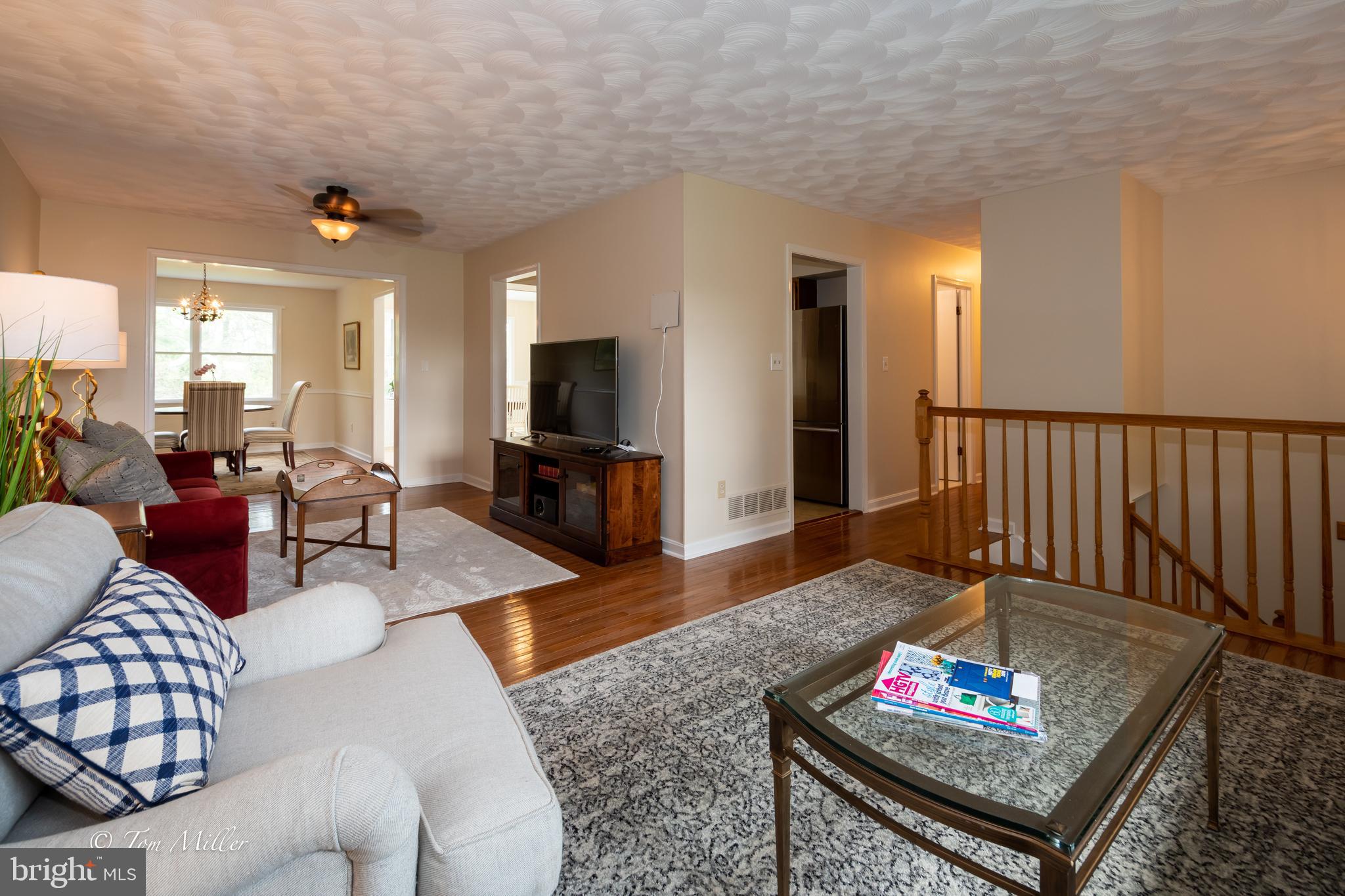 2539 Bert Fowler Road Hampstead, MD 21074 - Photo 7 of 65 View of Living Room Toward Dining Room & Hall