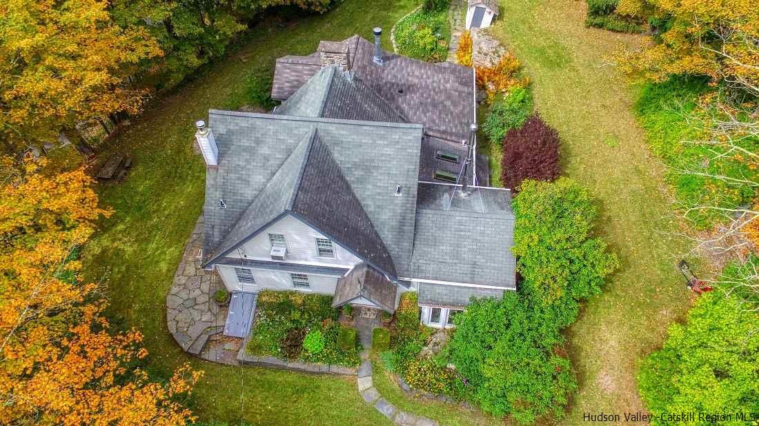 33 Macdaniel Road Woodstock, NY 12409 - Photo 1 of 35 Photo 1
