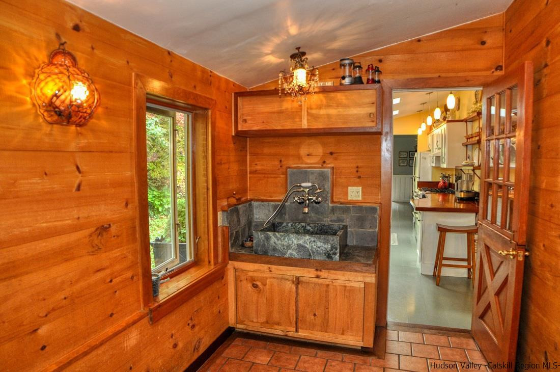 33 Macdaniel Road Woodstock, NY 12409 - Photo 26 of 35 Photo 26