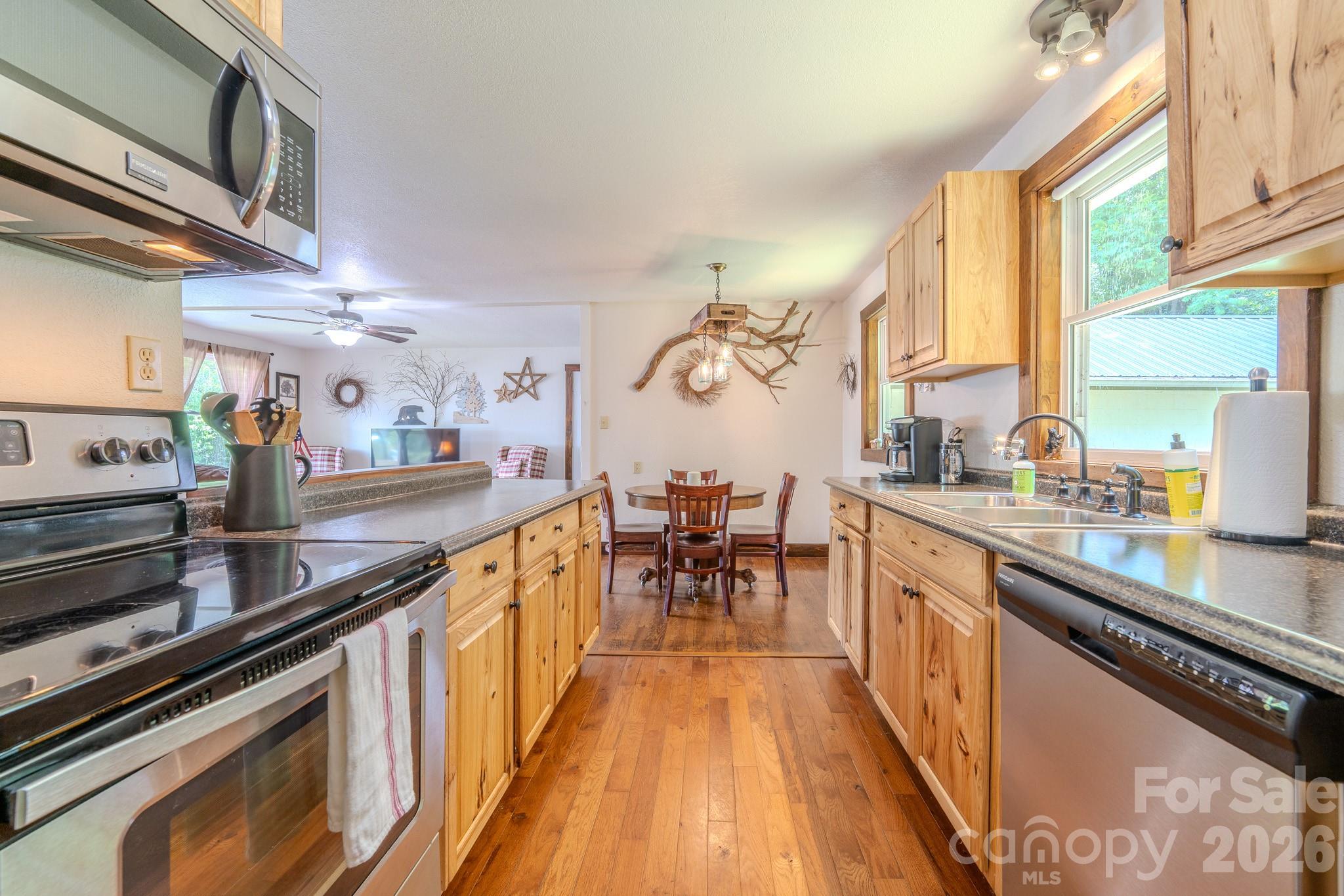 84 English Road Spruce Pine, NC 28777 - Photo 11 of 23
