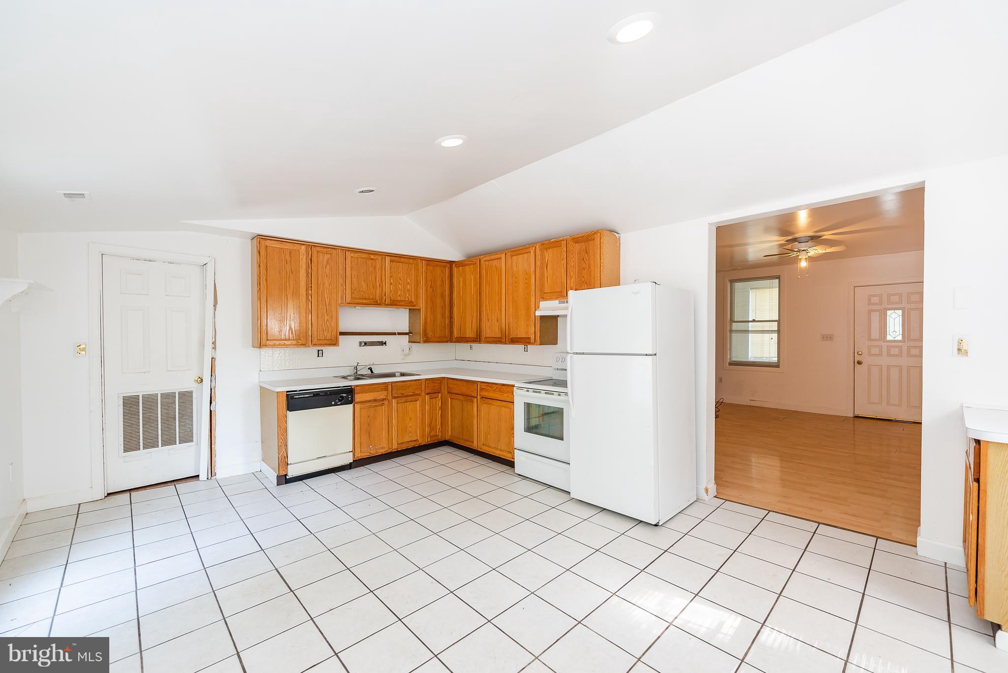 8781 Frederick Road Ellicott City, MD 21043 - Photo 14 of 21 Kitchen
