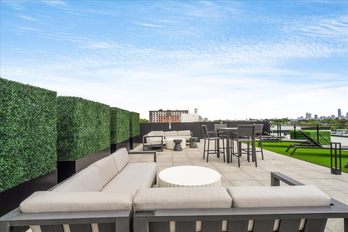 121 34th Street, Unit 604 Union City, NJ 07087 - Photo 38 of 44