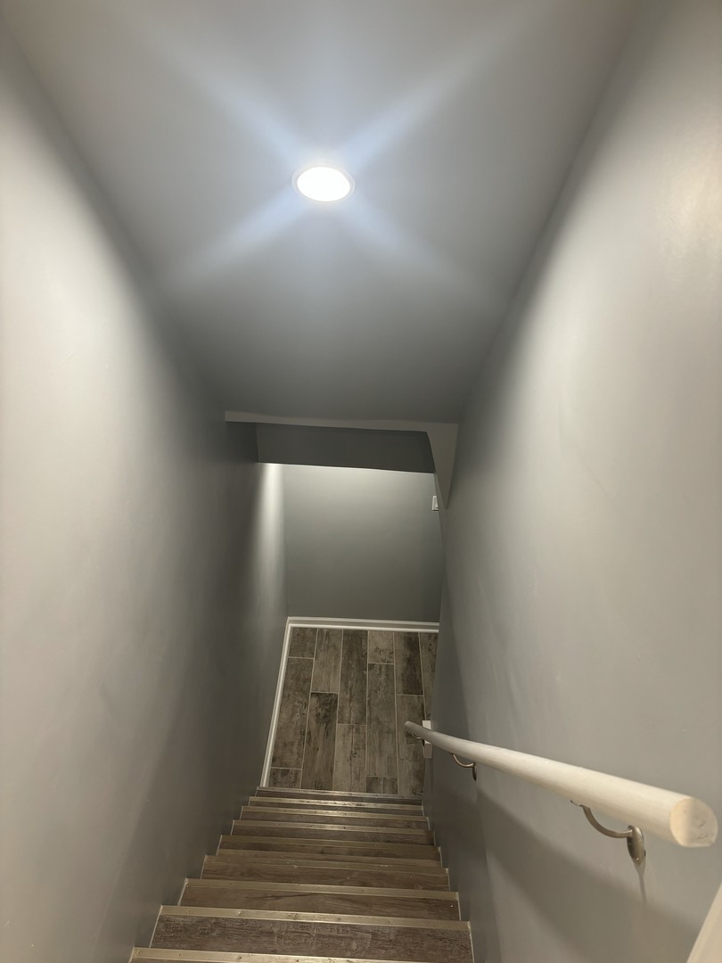 2049 East 93rd Street Chicago, IL 60617 - Photo 14 of 19 a view of entryway