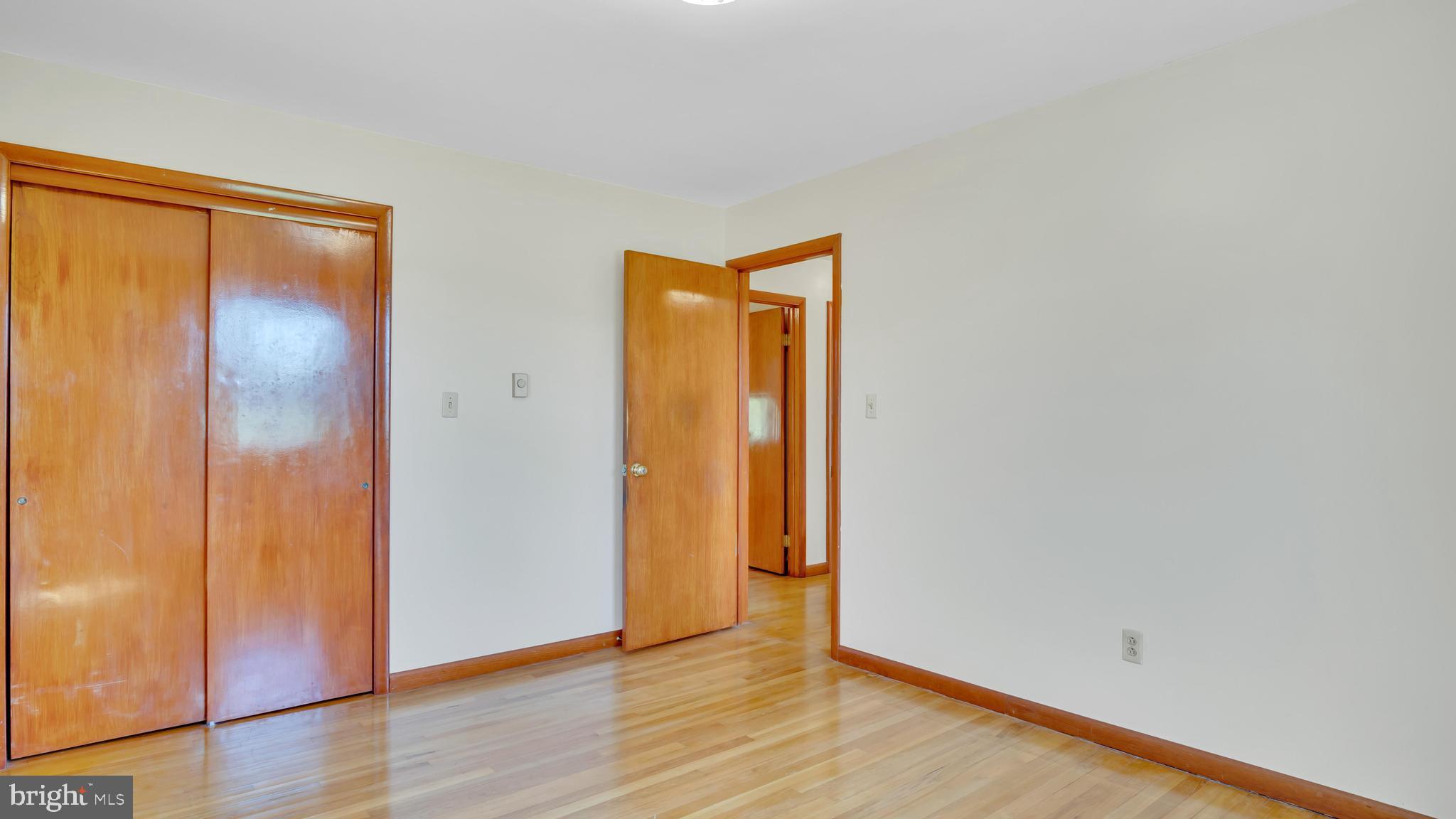 2099 Newville Road Carlisle, PA 17015 - Photo 16 of 33