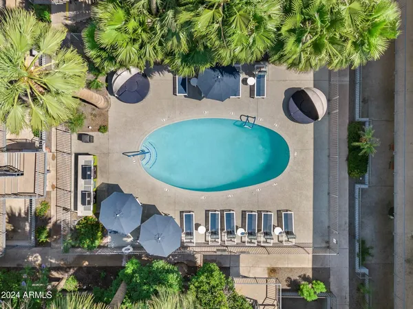 $738 | 1601 West Camelback Road, Unit E10AE, Phoenix, AZ 85015