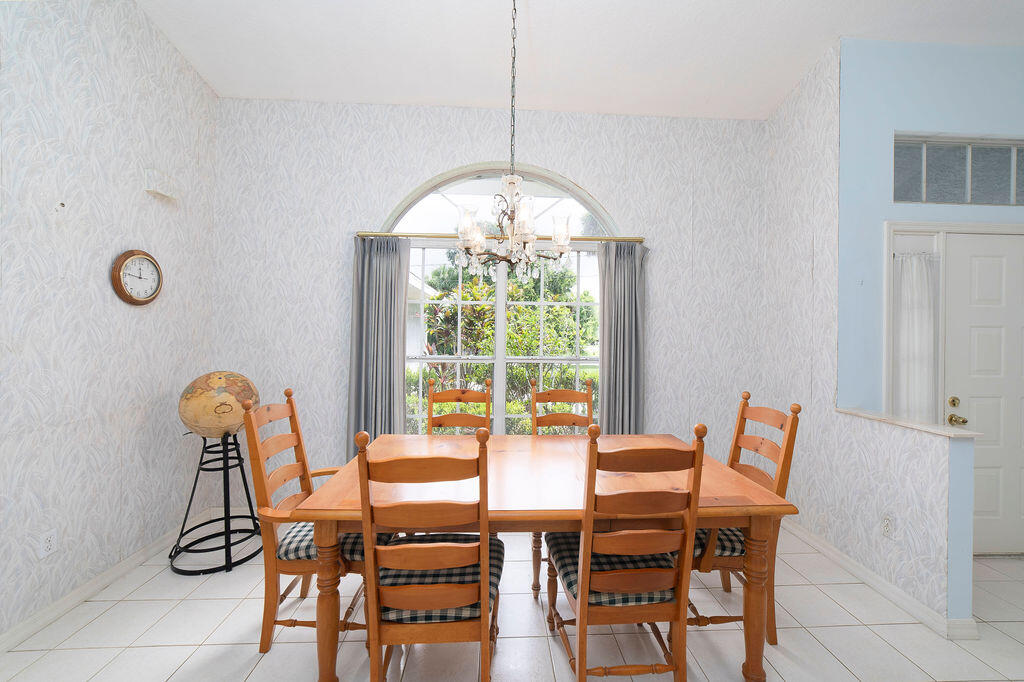 2286 Southwest Cree Road Port St. Lucie, FL 34953 - Photo 15 of 49 Image19