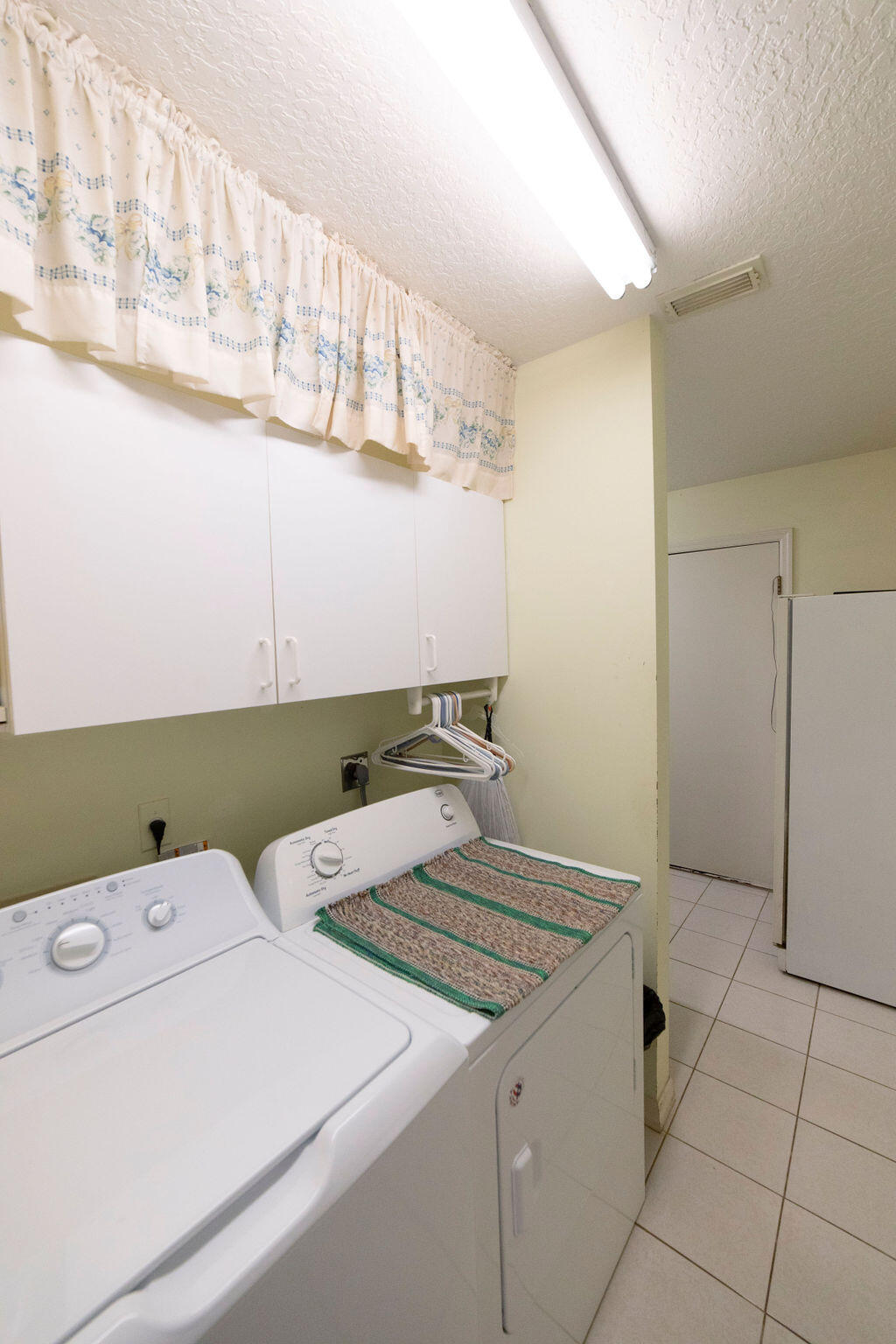 2286 Southwest Cree Road Port St. Lucie, FL 34953 - Photo 29 of 49 Image37